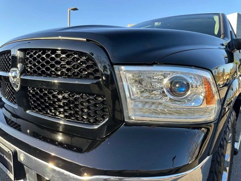 Used 2015 RAM 1500 Laramie w/ Convenience Group image 10