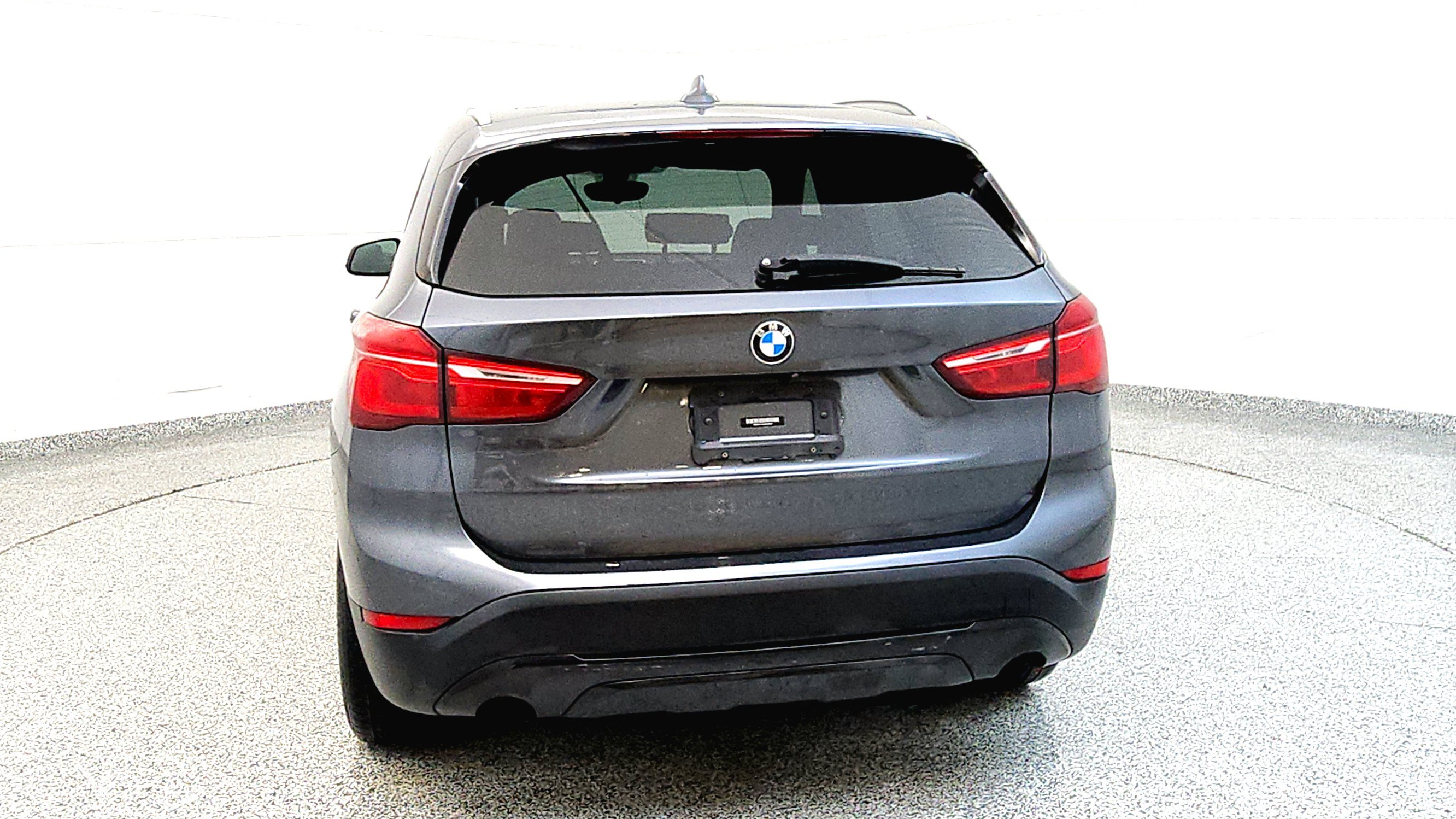 Used 2018 BMW X1 sDrive28i w/ Convenience Package FWD image 6