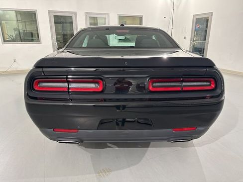 Used 2023 Dodge Challenger SXT w/ Blacktop Package image 10