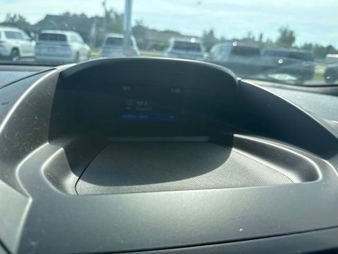 Used 2018 Ford Escape SE FWD image 10