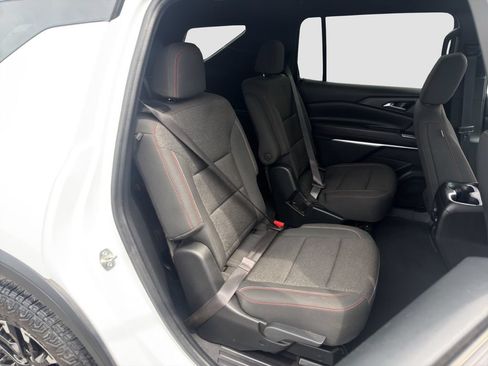 Used 2024 Chevrolet Traverse Z71 AWD/4WD image 29