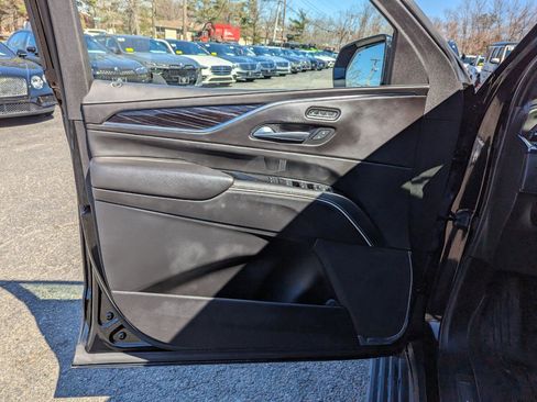 Used 2023 Cadillac Escalade V image 14