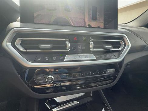 Certified 2023 BMW X3 xDrive30i w/ Premium Package image 19