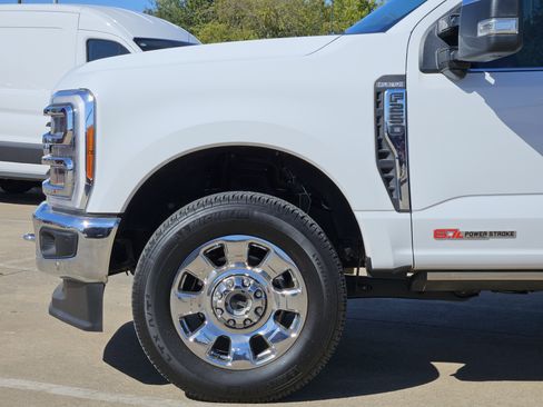 Used 2023 Ford F250 King Ranch w/ Chrome Package image 10