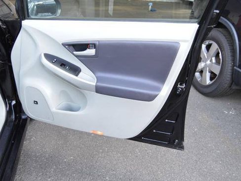 Used 2010 Toyota Prius FWD image 29