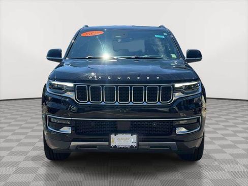 Used 2022 Jeep Wagoneer Series III AWD/4WD image 2