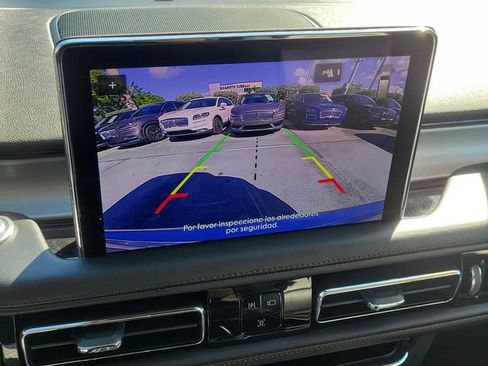 Certified 2024 Lincoln Aviator 2WD w/ Premium Package image 18