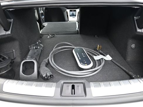 Used 2024 Porsche Taycan Turbo S image 24