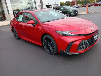 New 2025 Toyota Camry SE