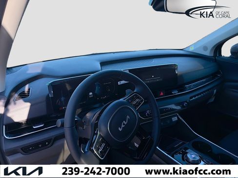 New 2026 Kia Carnival SX image 24