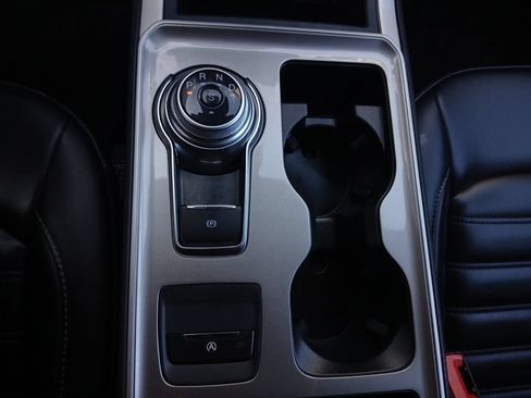 Used 2024 Ford Edge SEL AWD/4WD image 10