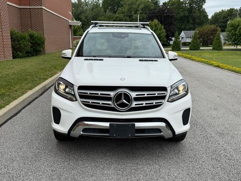 Used 2017 Mercedes-Benz GLS 450 4MATIC image 2