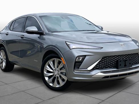 Used 2025 Buick Envista Avenir image 3