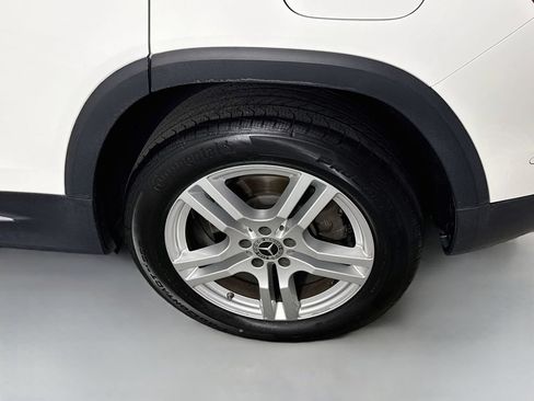 Used 2022 Mercedes-Benz GLB 250 4MATIC image 29