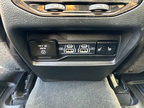Used 2023 Jeep Grand Cherokee 4WD 4xe image 25