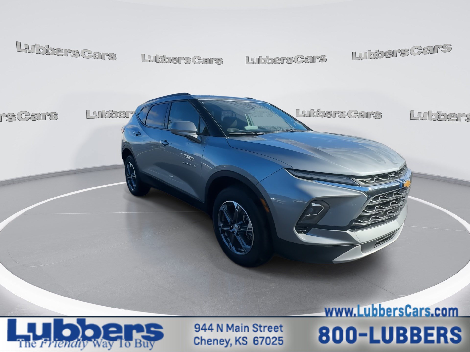 Used 2025 Chevrolet Blazer LT w/ Convenience Package FWD image 2