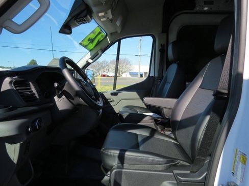 New 2025 Ford Transit 250 148 Medium Roof w/ Load Area Protection Package image 13