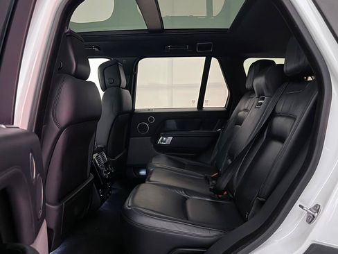 Used 2019 Land Rover Range Rover AWD/4WD image 22