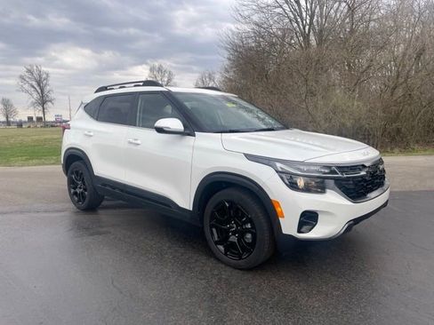 Certified 2024 Kia Seltos X-Line image 4