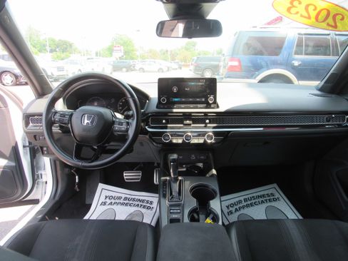 Used 2023 Honda Civic Sport image 21