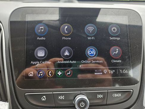 Used 2024 Chevrolet Malibu LT FWD image 19