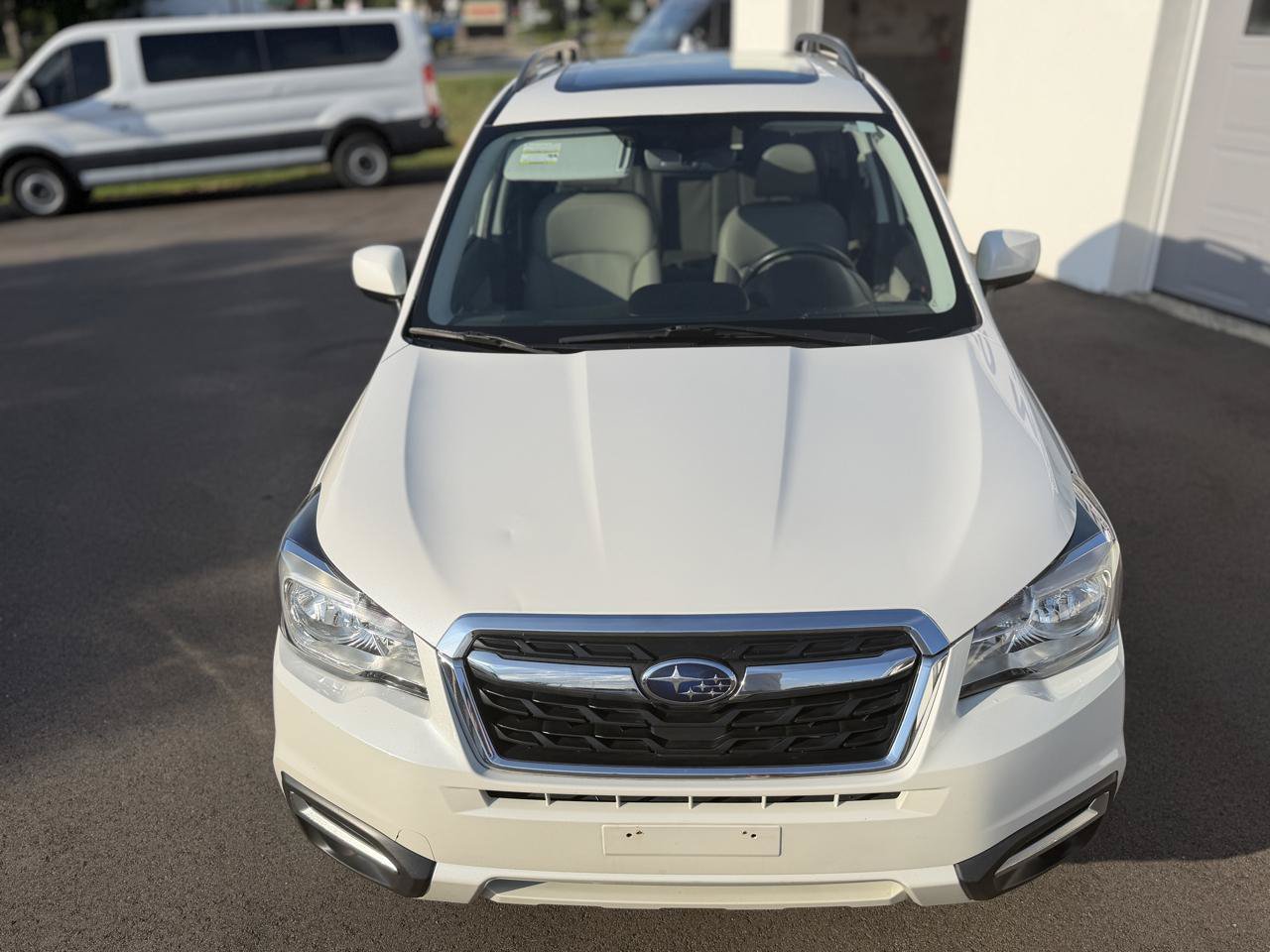 Used 2017 Subaru Forester 2.5i Limited AWD/4WD image 4