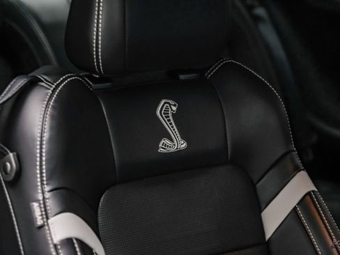 Used 2022 Ford Mustang Shelby GT500 w/ Technology Package RWD image 52