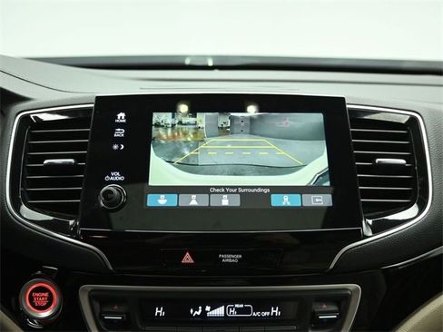 Used 2019 Honda Pilot Elite image 12