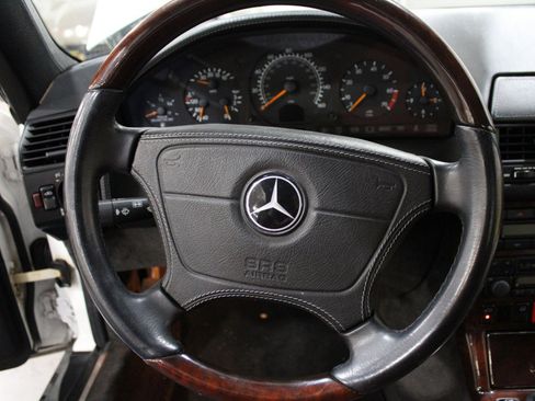 Used 1998 Mercedes-Benz SL 600 image 19