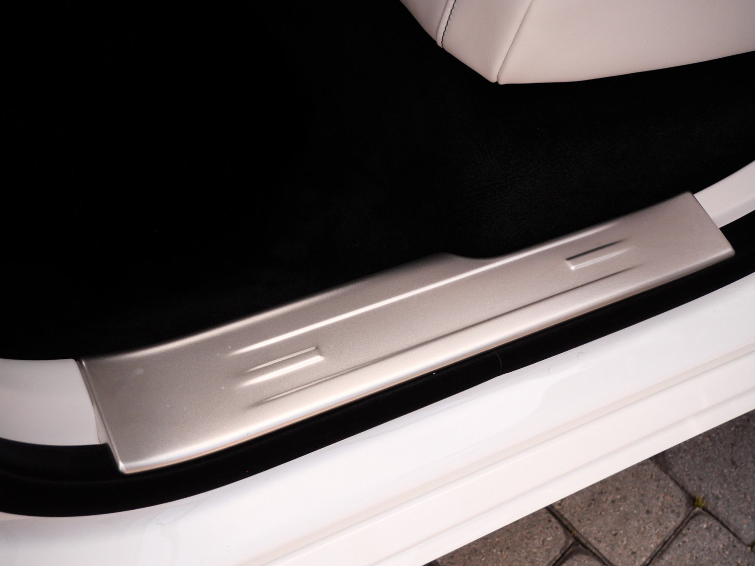 Certified 2025 Rolls-Royce Ghost AWD/4WD image 9