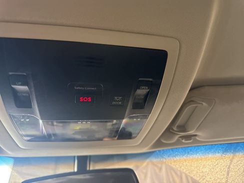 Used 2017 Lexus NX 200t FWD image 23