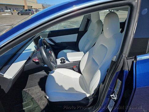 Used 2018 Tesla Model 3 Long Range AWD/4WD image 22