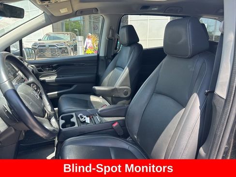Used 2021 Honda Odyssey Touring image 11