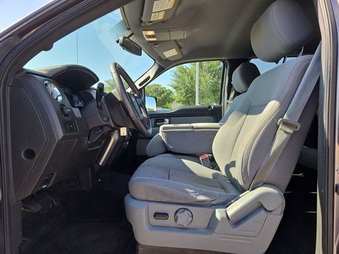 Used 2014 Ford F150 XLT w/ Equipment Group 302A Luxury AWD/4WD image 16