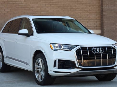 Used 2021 Audi Q7 3.0T Premium Plus AWD/4WD image 5