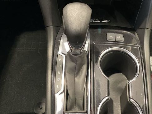 Used 2022 Chevrolet Equinox Premier image 22