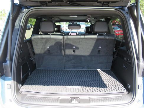 New 2026 Jeep Grand Wagoneer 4WD w/ Quick Order Packge 29V Upland image 35