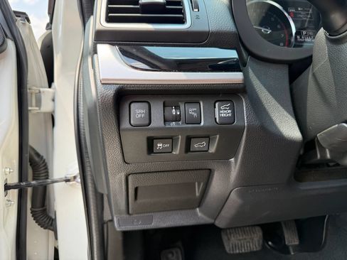 Used 2017 Subaru Forester 2.0XT Touring AWD/4WD image 19