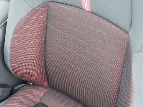 Used 2025 Toyota Corolla SE w/ Convenience Package image 23