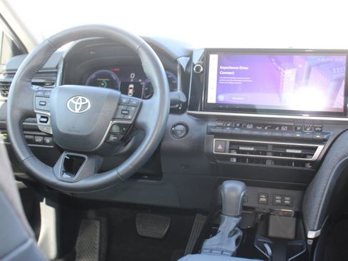 Certified 2025 Toyota Camry XLE w/ Premium Package FWD image 24