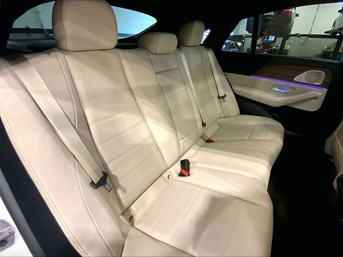 Used 2025 Mercedes-Benz GLE 450 4MATIC Coupe image 18