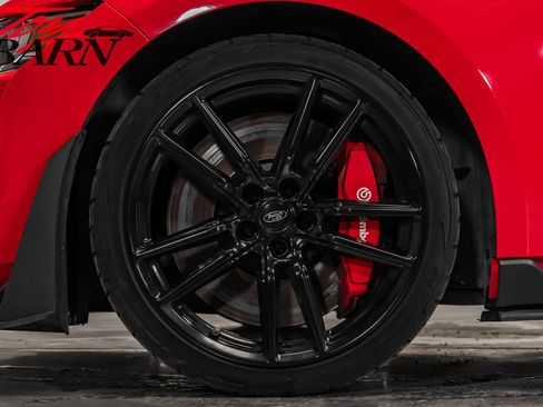 Used 2020 Ford Mustang Shelby GT500 w/ Technology Package image 16