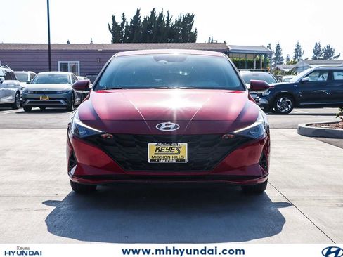 Certified 2023 Hyundai Elantra SEL FWD image 6