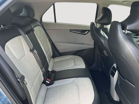 Used 2023 Kia Niro Wave w/ Wave Preserve Package FWD image 14