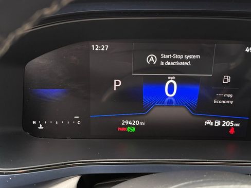 Used 2024 Volkswagen Taos SE image 34