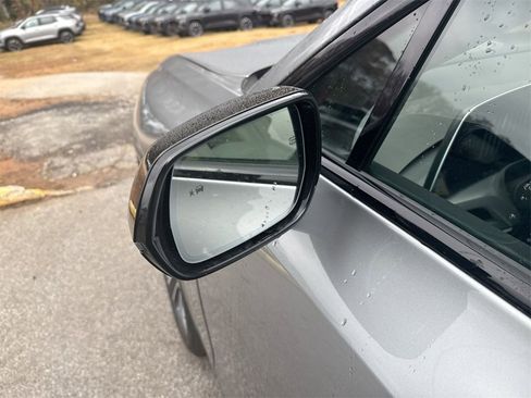 Used 2026 Cadillac Vistiq Sport image 11