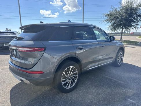 Used 2022 Lincoln Corsair FWD image 5