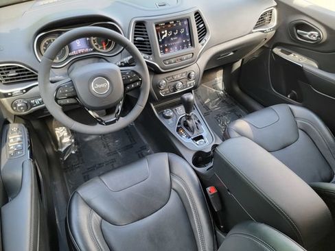 Certified 2023 Jeep Cherokee Altitude Lux AWD/4WD image 38