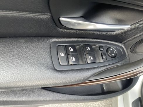 Used 2015 BMW 328i xDrive Wagon AWD/4WD image 11