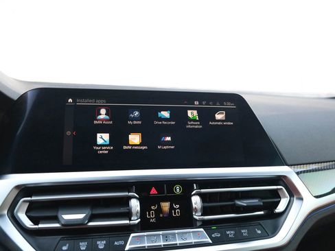 Used 2021 BMW M4 Coupe w/ Executive Package image 40